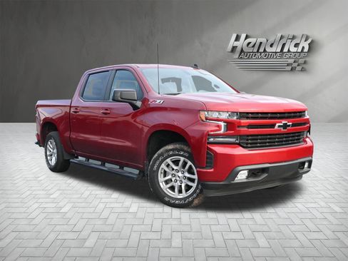 Used 2021 Chevrolet Silverado 1500 RST w/ Z71 Off-Road Package image 2