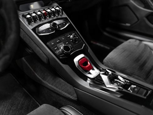 Used 2017 Lamborghini Huracan LP 610-4 Avio image 80