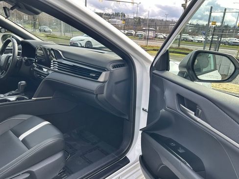 Certified 2025 Toyota Camry SE image 15