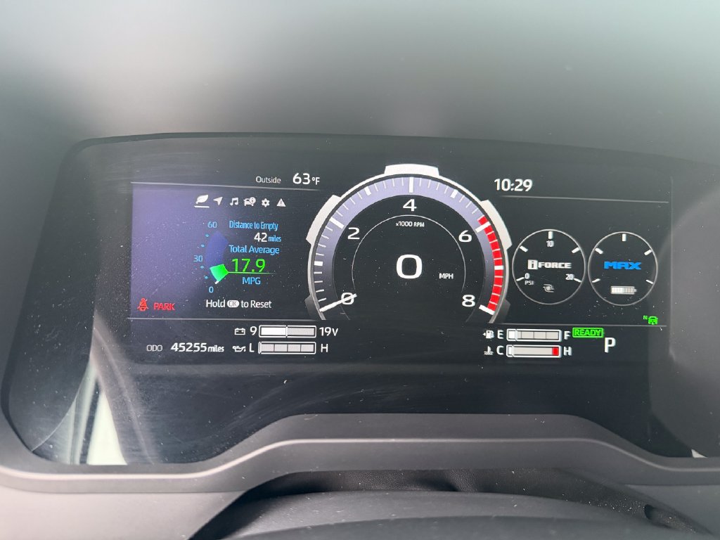 Used 2024 Toyota Sequoia Platinum AWD/4WD image 19