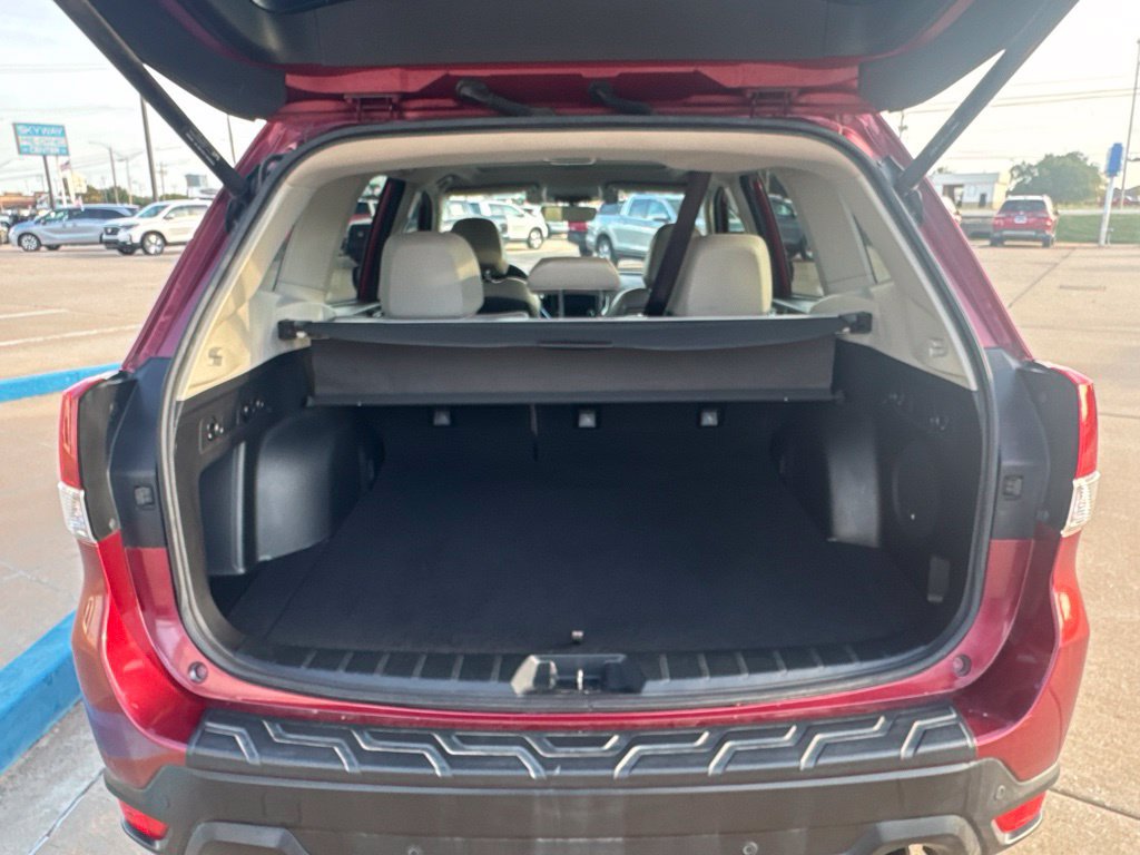Used 2019 Subaru Forester Limited AWD/4WD image 20