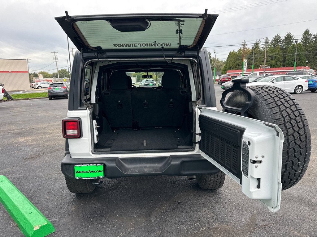 Used 2019 Jeep Wrangler Unlimited Sport S AWD/4WD image 18