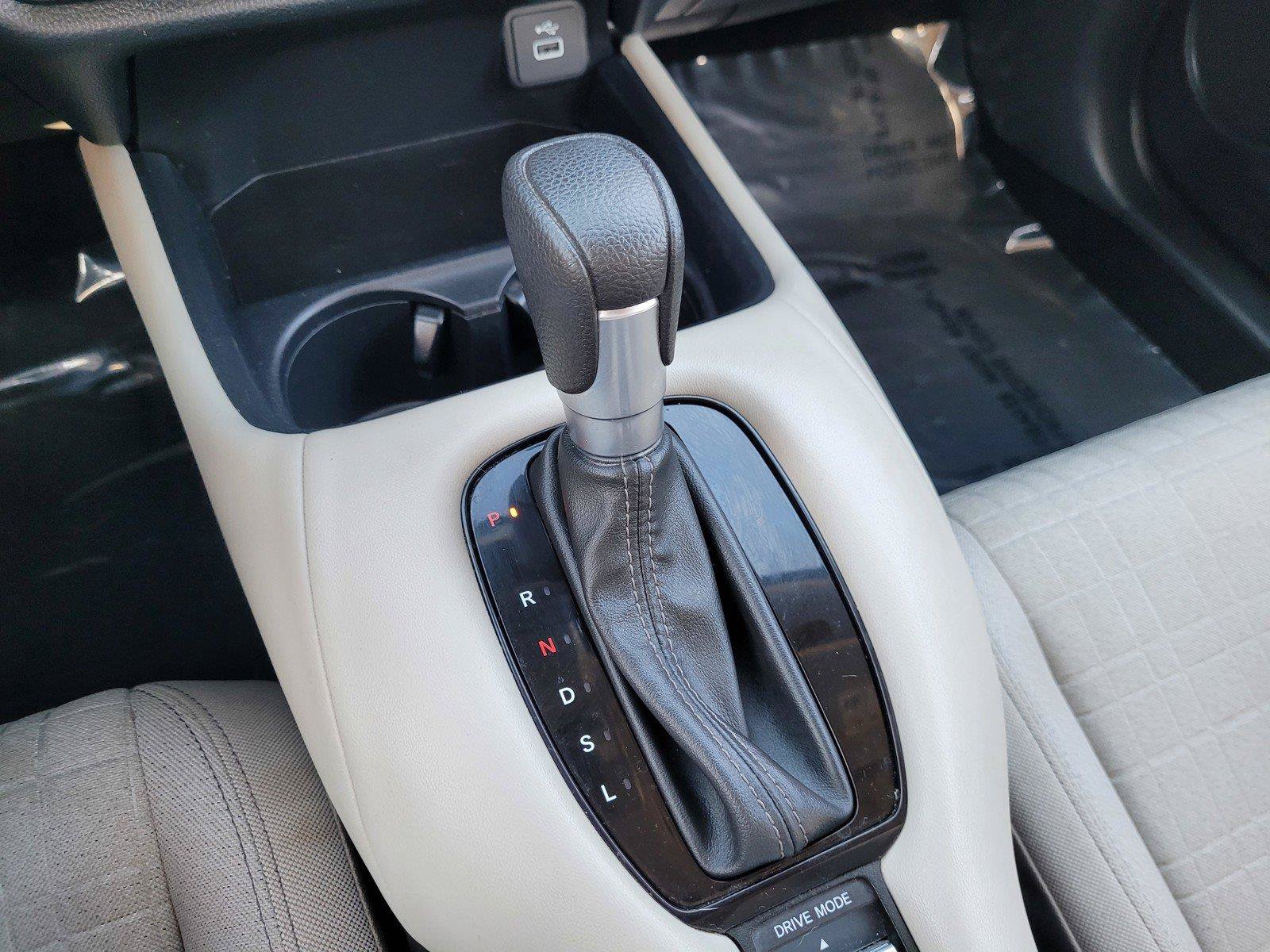 Used 2024 Honda HR-V LX image 24