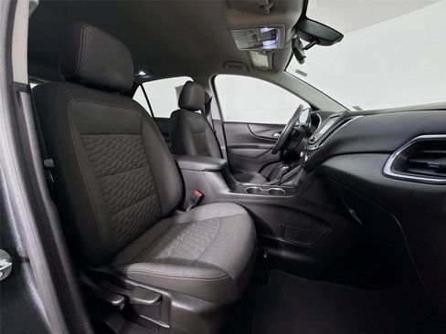 Used 2018 Chevrolet Equinox LT image 28