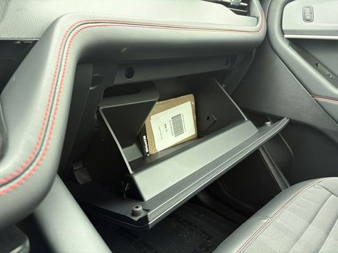 Used 2025 Ford Explorer ST-Line image 42