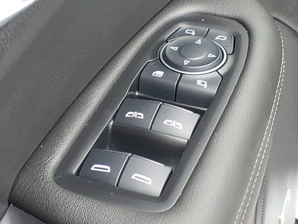 Used 2024 Cadillac XT6 Luxury AWD/4WD image 13