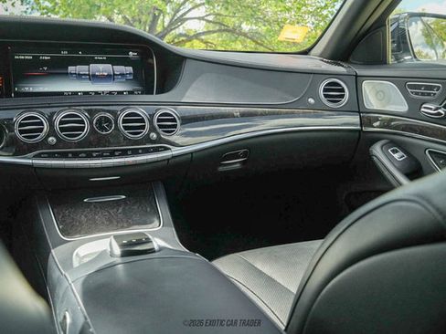 Used 2017 Mercedes-Benz S 550 4MATIC Sedan image 37