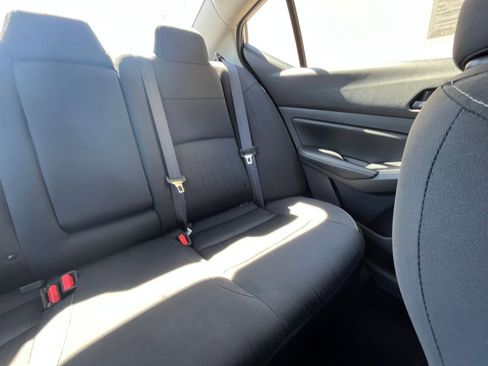 Used 2025 Nissan Altima 2.5 SV image 37