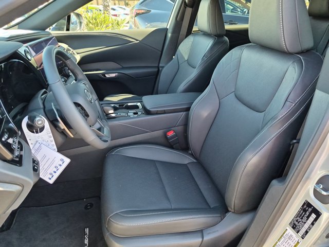 New 2026 Lexus RX 350 w/ Convenience Package AWD/4WD image 11