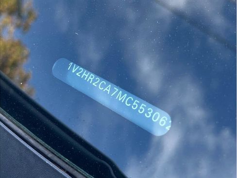 Used 2021 Volkswagen Atlas SE image 22