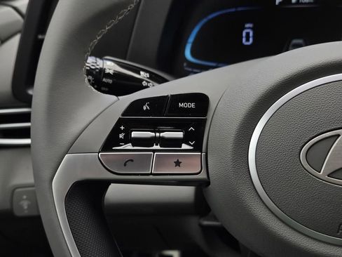 New 2026 Hyundai Elantra SEL Sport Premium FWD image 9