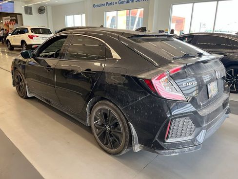 Used 2019 Honda Civic EX image 3
