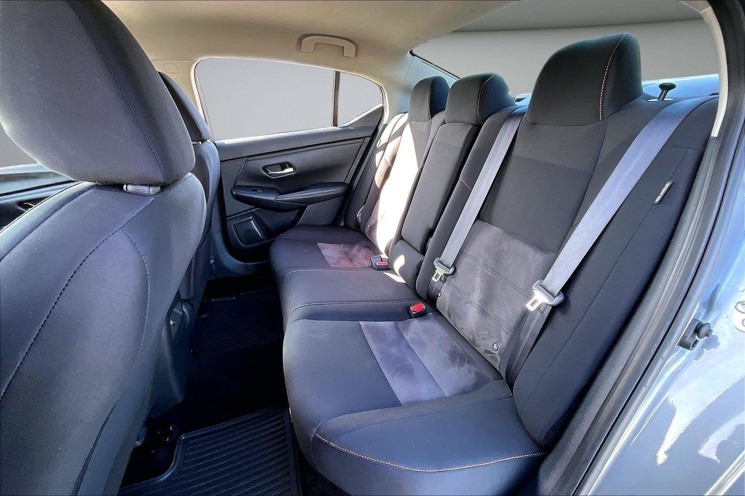 Used 2023 Nissan Sentra SR w/ Midnight Edition Package FWD image 22