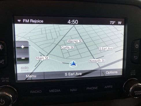 Used 2017 Jeep Renegade Trailhawk w/ Premium Trailhawk Package AWD/4WD image 22