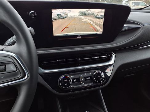 Certified 2024 Buick Envista Sport Touring w/ Convenience II Package image 26