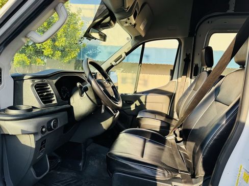 Used 2023 Ford Transit 250 148 High Roof Extended w/ Load Area Protection Package RWD image 10