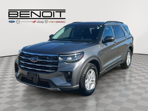 New 2026 Ford Explorer Active w/ Active Comfort Package image 1