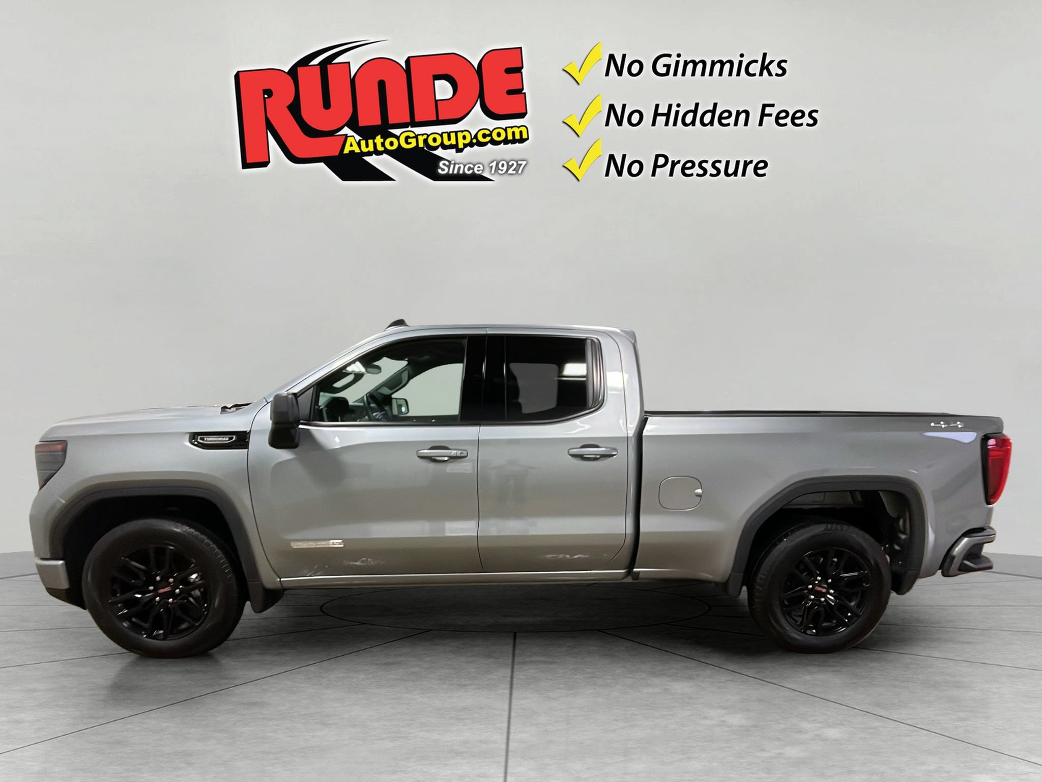 Used 2025 GMC Sierra 1500 Elevation AWD/4WD image 3