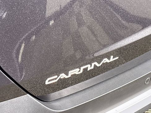 New 2026 Kia Carnival LXS image 23