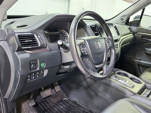 Used 2023 Honda Ridgeline RTL-E image 10