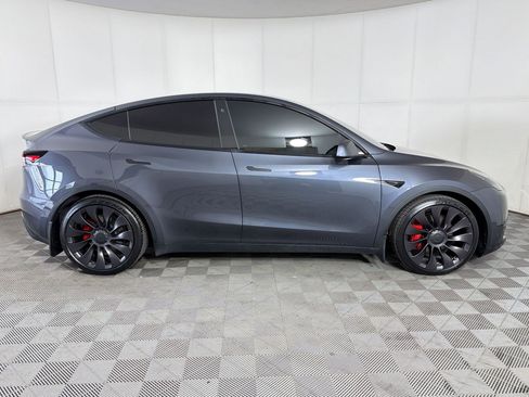 Used 2021 Tesla Model Y Performance AWD/4WD image 8