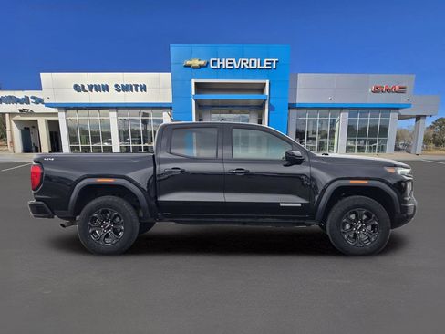 Used 2025 GMC Canyon Elevation w/ Convenience Package AWD/4WD image 6