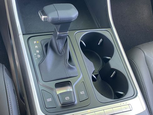 New 2026 Kia Carnival image 29