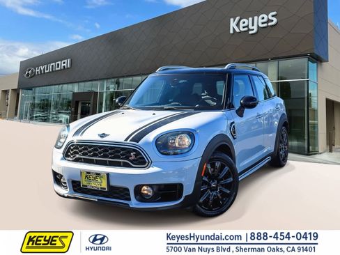 Used 2019 MINI Cooper Countryman S image 1