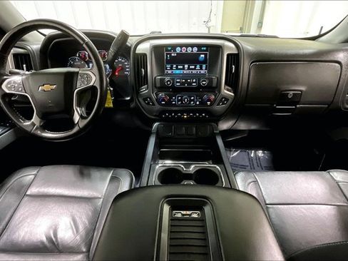 Used 2017 Chevrolet Silverado 1500 LTZ Z71 w/ LTZ Plus Package AWD/4WD image 15