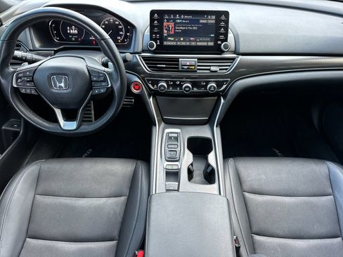 Used 2022 Honda Accord Sport image 12