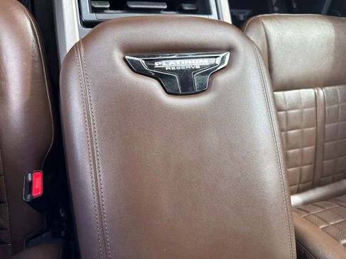 Used 2020 Nissan Titan Platinum Reserve w/ Moonroof Package AWD/4WD image 31