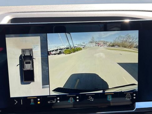 Certified 2024 Chevrolet Silverado 2500 ZR2 w/ Technology Package AWD/4WD image 20