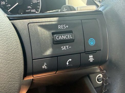 Certified 2023 Nissan Rogue SV w/ SV Premium B Package FWD image 28