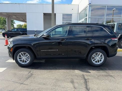 New 2026 Jeep Grand Cherokee Laredo X image 6