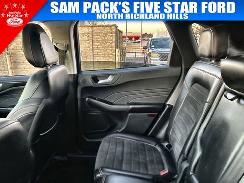 Used 2022 Ford Escape SEL w/ SEL Stealth AWD Package image 14