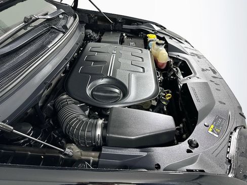 Certified 2021 Jeep Cherokee Limited w/ Elite Package image 26