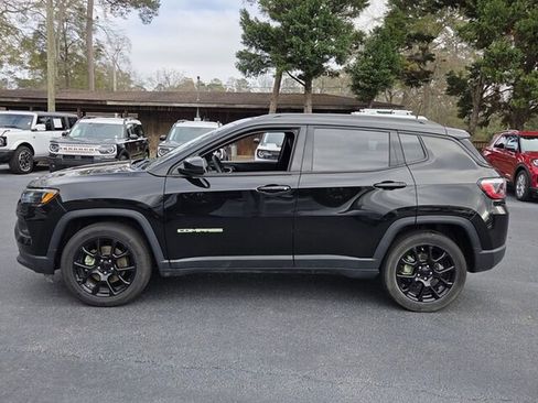 Used 2022 Jeep Compass Altitude image 5