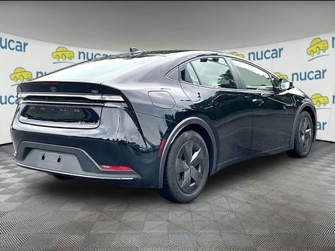Used 2023 Toyota Prius Prime FWD image 6