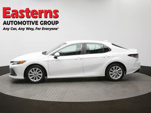 Used 2023 Toyota Camry LE AWD/4WD image 59