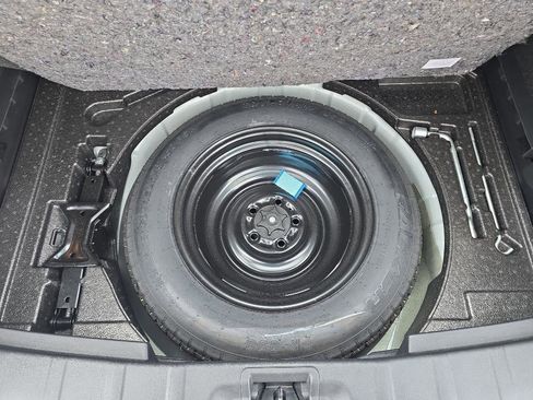 Used 2022 Nissan Rogue Sport S image 30