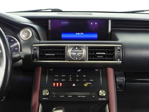 Used 2018 Lexus IS 300 RWD image 26
