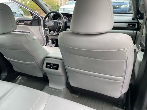 Used 2015 Honda Accord EX-L image 35