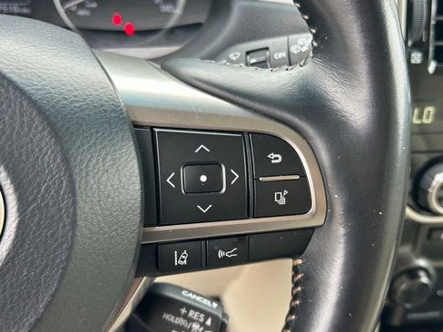 Used 2022 Lexus GX 460 Premium w/ Premium Package AWD/4WD image 25