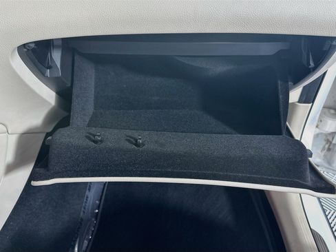 Used 2022 Mercedes-Benz GLC 300 image 31