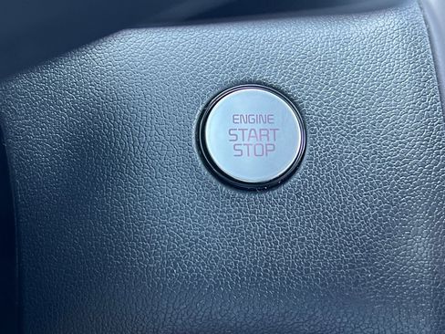 Used 2024 Kia Sorento EX image 20