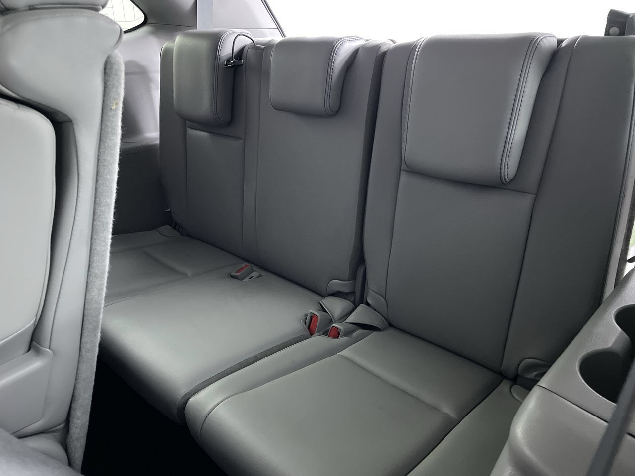 Used 2018 Toyota Highlander XLE AWD/4WD image 22