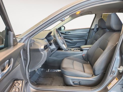 Used 2021 Nissan Altima 2.5 SV image 22