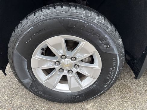 Used 2020 Chevrolet Silverado 1500 LT w/ All-Star Edition image 9