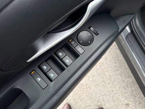 New 2026 Hyundai Tucson SE image 12