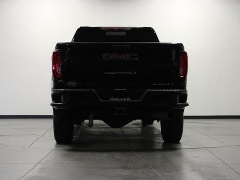 Used 2023 GMC Sierra 3500 Denali AWD/4WD image 5